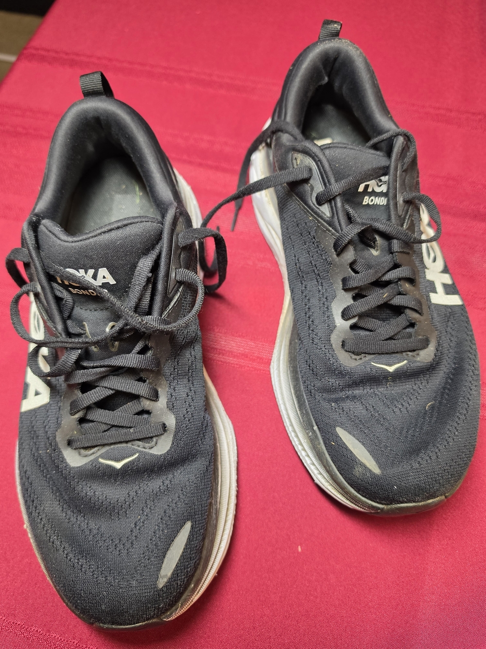 HOKA Bondi 8 Wide Men's 9 2E Black Running Shoes